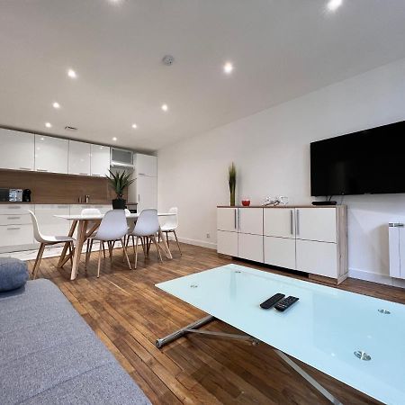 Sens - Appartement Proche Gare Et Centre Ville - Wifi Fibre - Check In Autonome - Bel Espace De Vie - Smart Tv エクステリア 写真